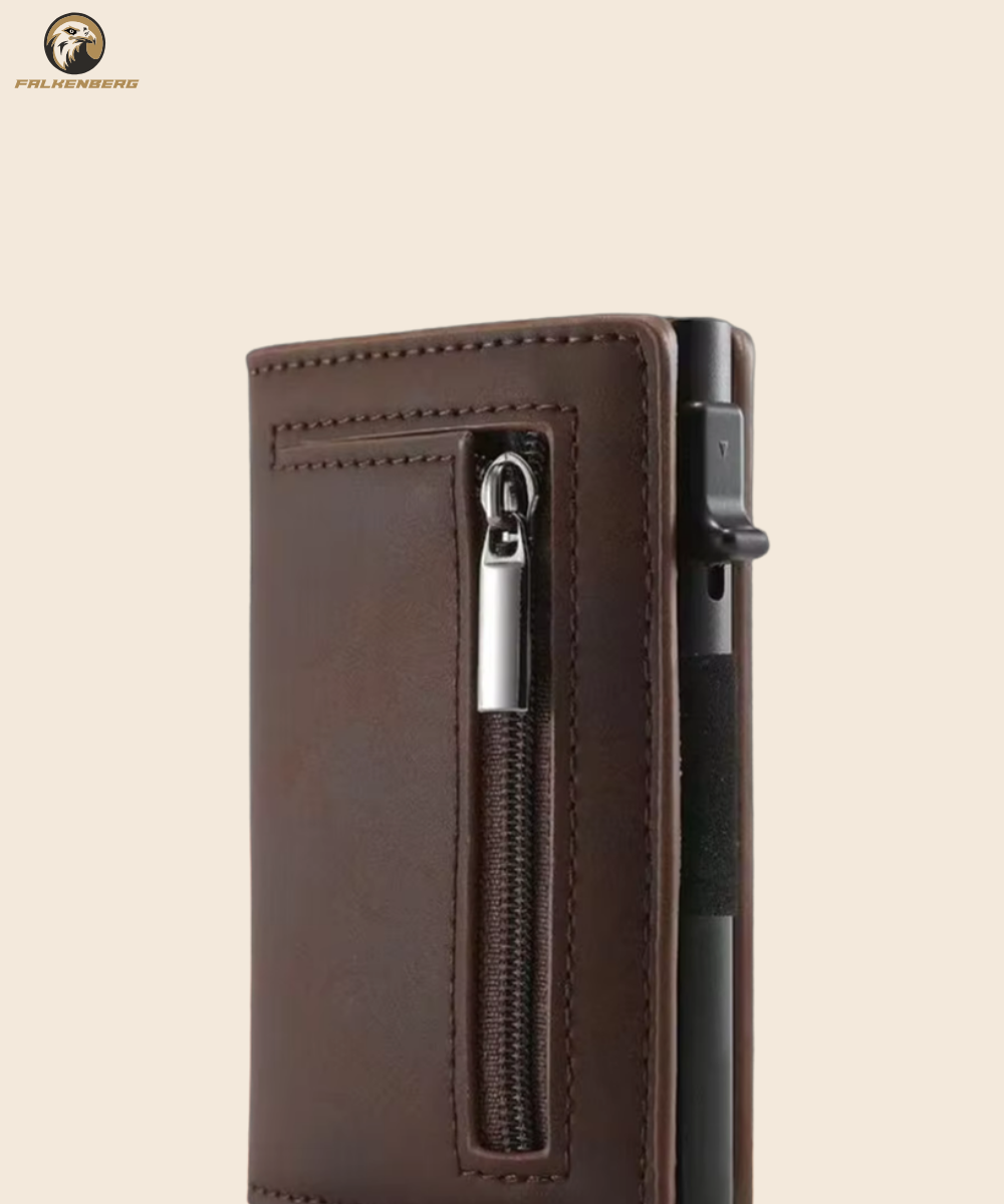 Falkenberg Kartenetui aus Kohlefaser-Leder